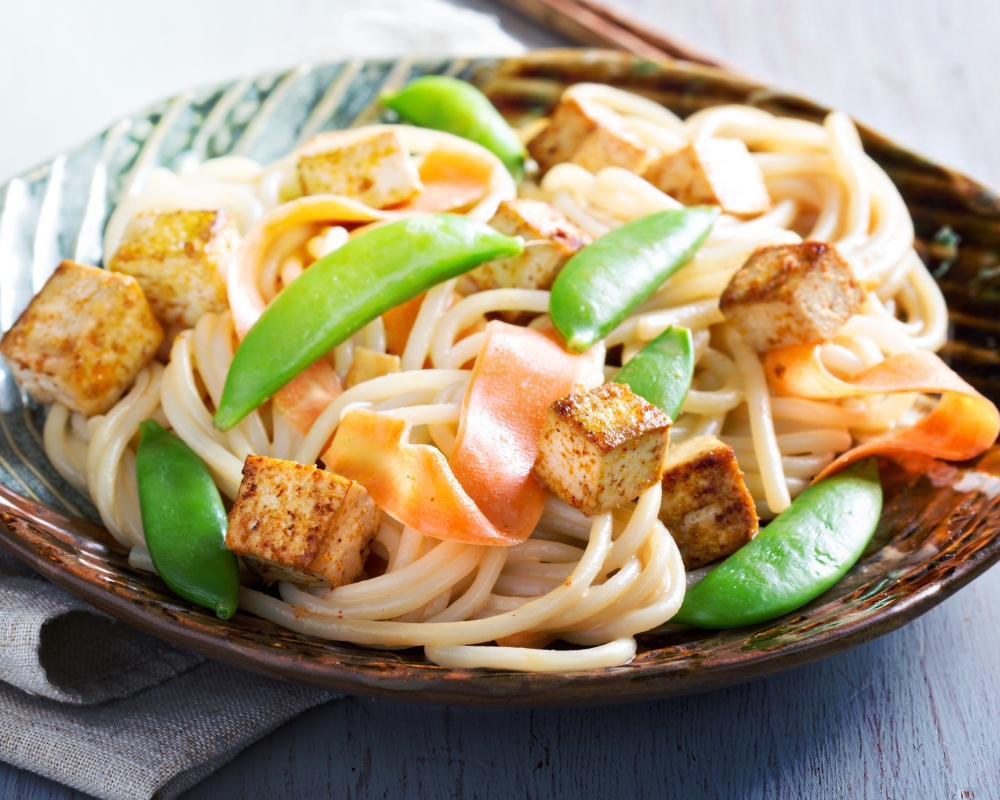 Spicy Peanut Noodles with Tofu